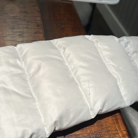 ❄️💟Descente Hooded Down White Parka Women’s size 14 Gently used, so cute! - Picture 10 of 11